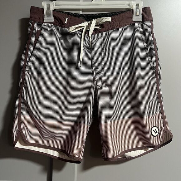 Vuori Mens V314 7" Inseam Striped Swim Shorts Brown Size 28 (Waist 29") *Flaw* - Picture 1 of 9